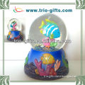 Customized Decorative Fish snow globe
